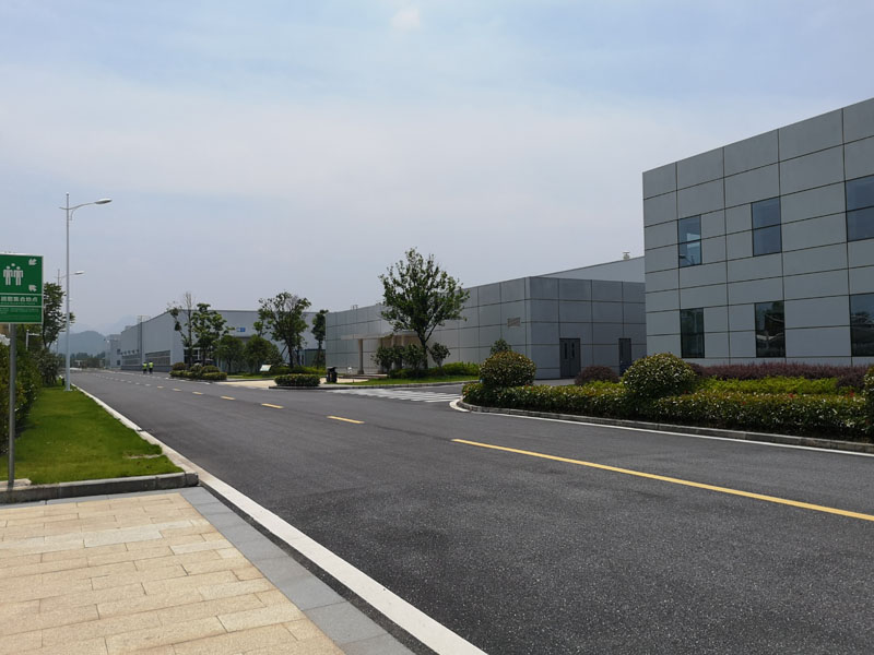 淞江集团为吉利动力总成义乌工厂提供车削液橡胶接头（附橡胶接头安装现场）插图2